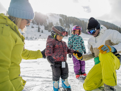 enfant-apprentissage-ski